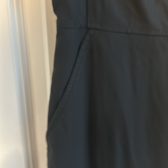 J.CREW - Resume Dress - Black - Size 2 - Picture 3 of 3